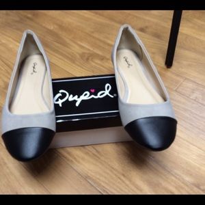 Qupid shoes beige suede with black toe  never worn